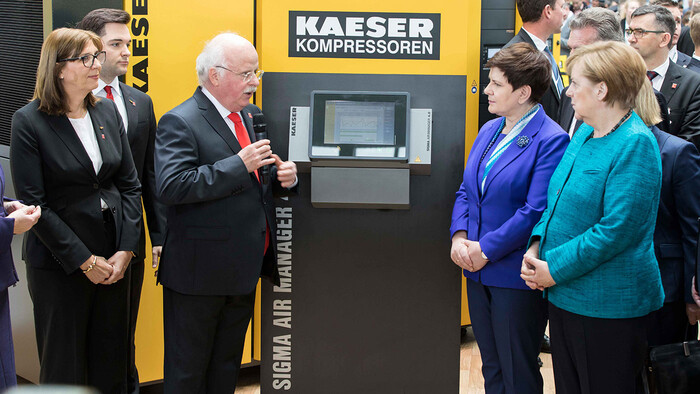 German Chancellor Angela Merkel and Polish Prime Minister Beata Szydlo paid a visit to Kaeser Kompressoren’s trade fair stand at Hannover Messe 2017.