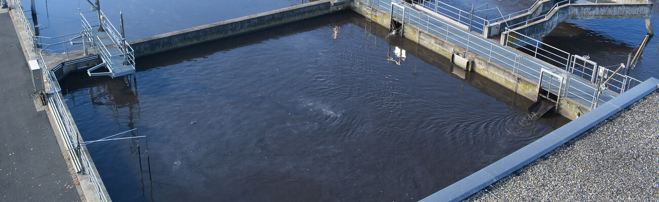 Usine de traitement des eaux usées de 85 000 équivalents-habitants à Kitzingen.