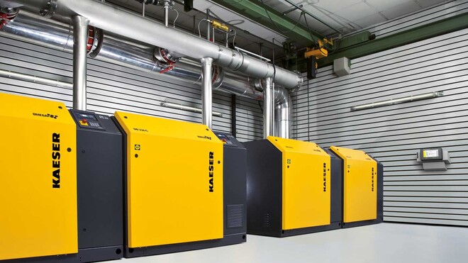 Station de soufflantes à pistons rotatifs de Kaeser Compresseurs.